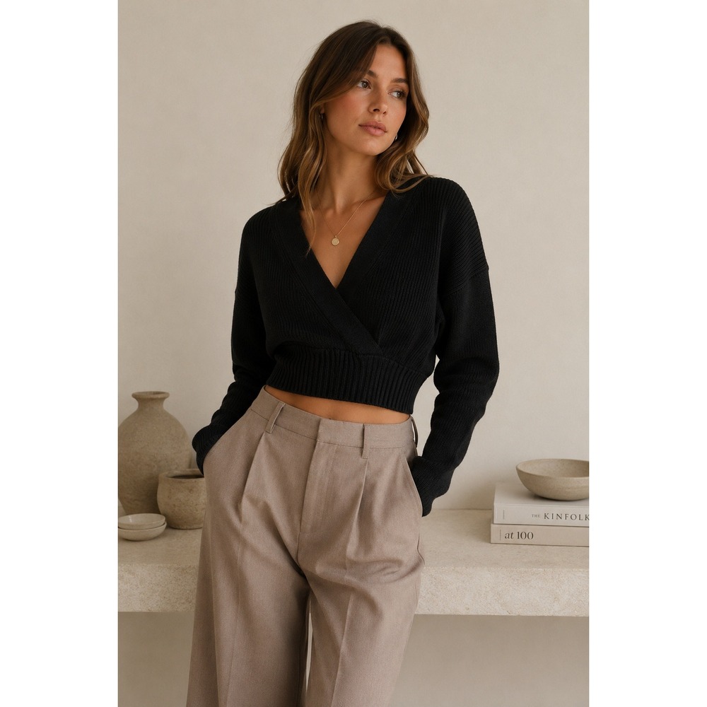 Modern‎ Citizen Black Surplice Wrap Cropped Ribbed Sweater Fitted Size Small